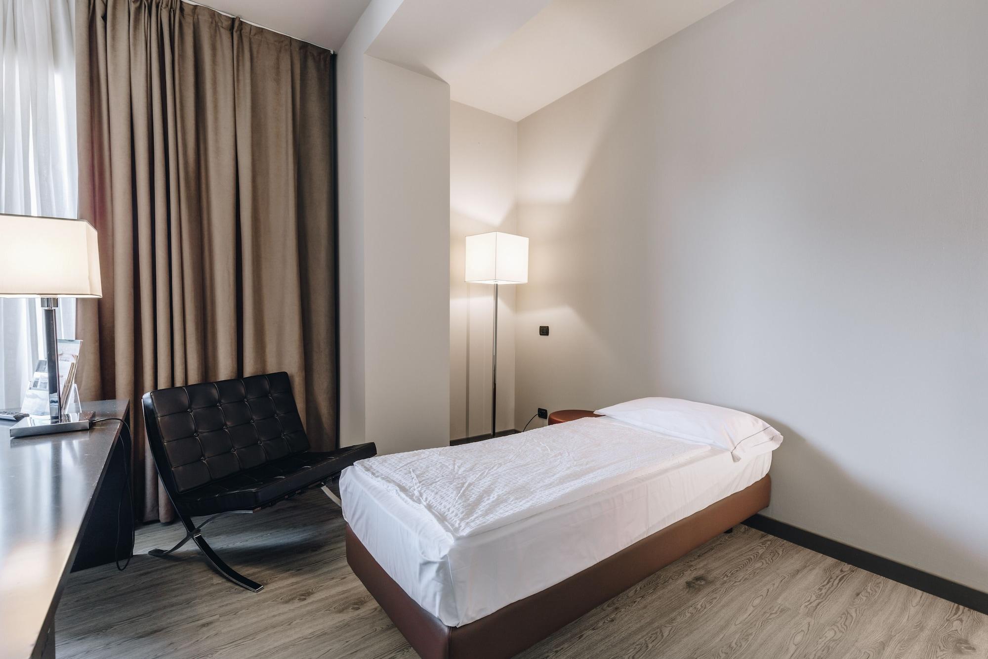 Hotel Continental Cremona Eksteriør bilde