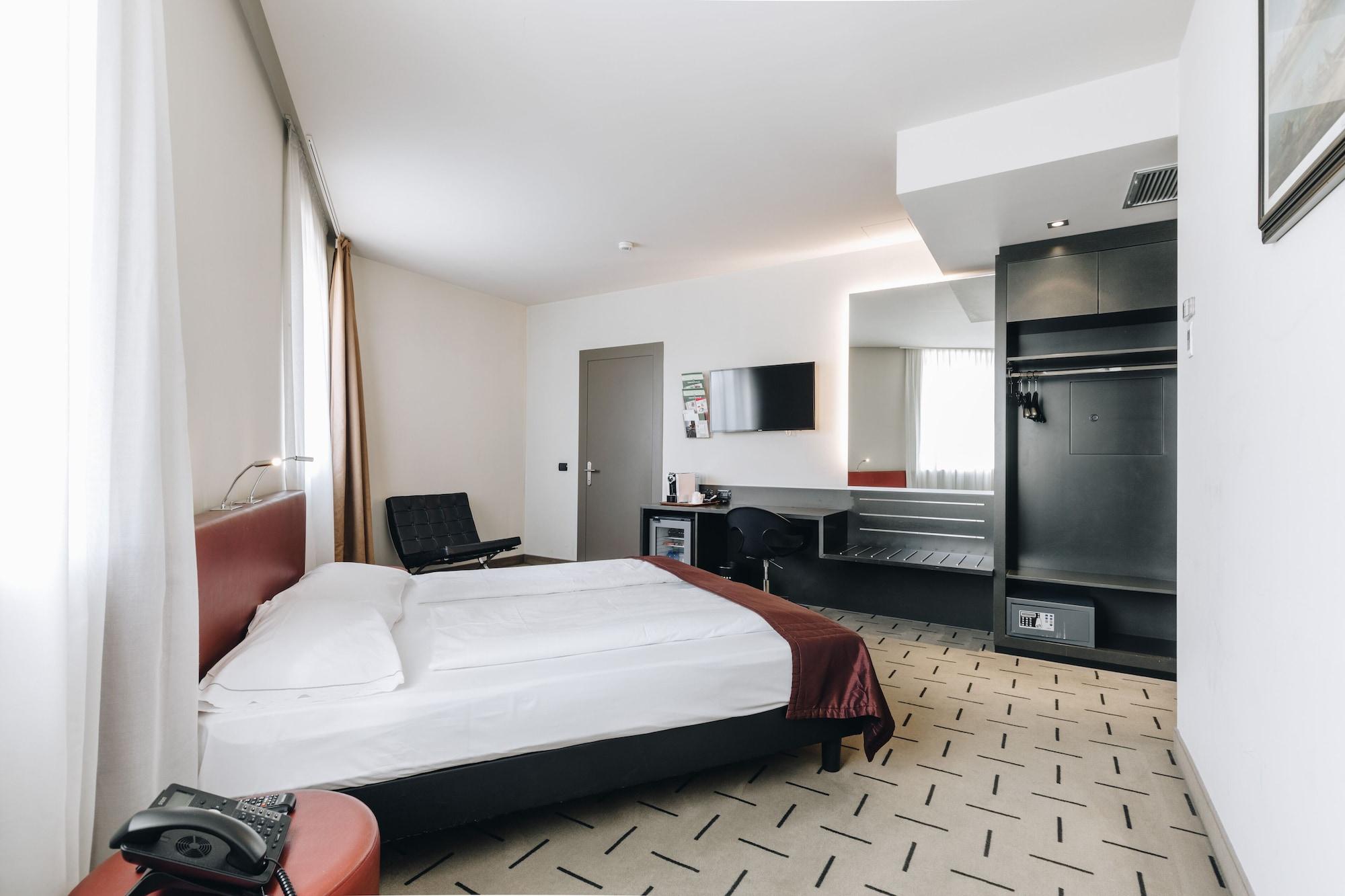 Hotel Continental Cremona Eksteriør bilde