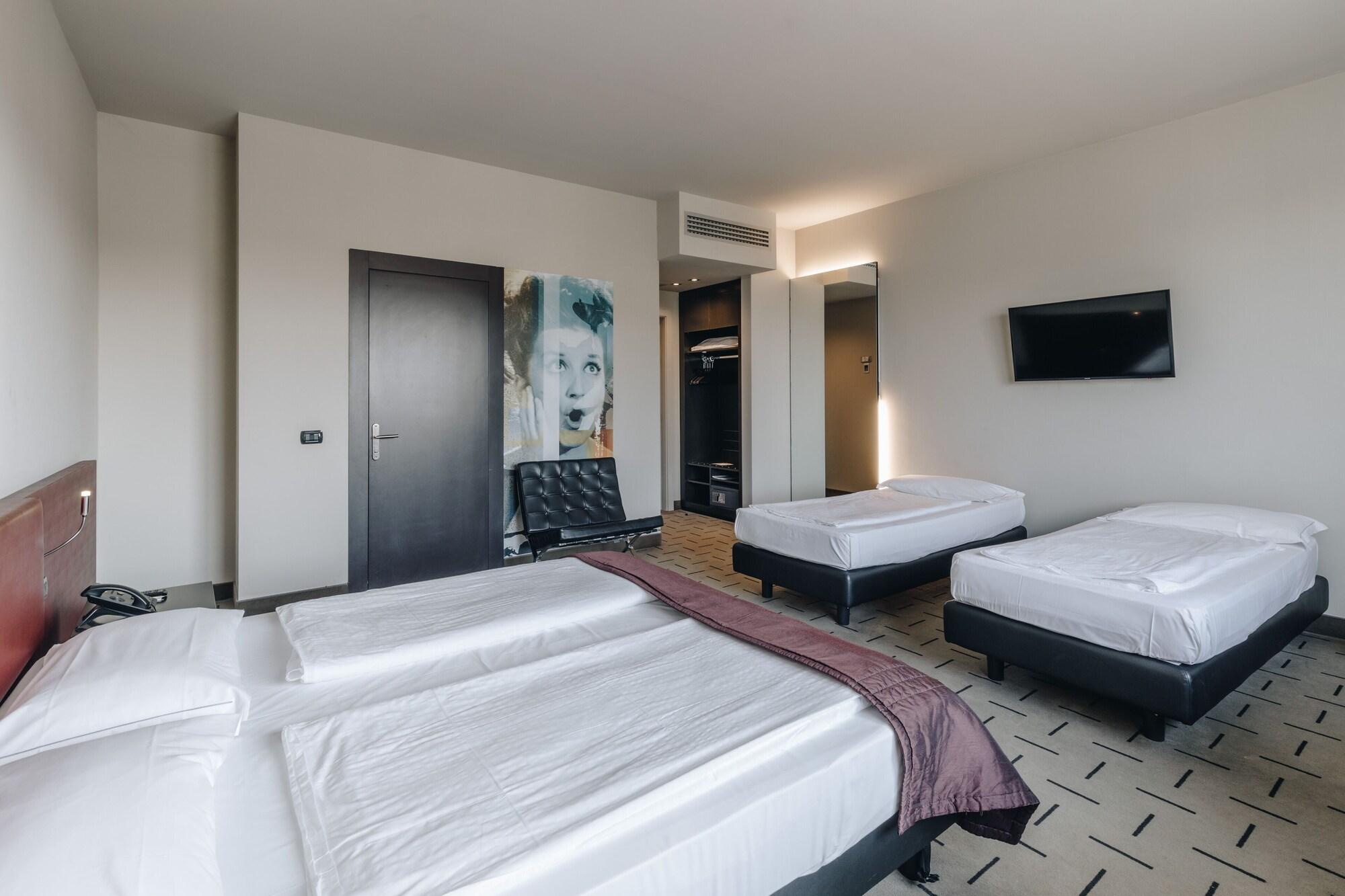 Hotel Continental Cremona Eksteriør bilde