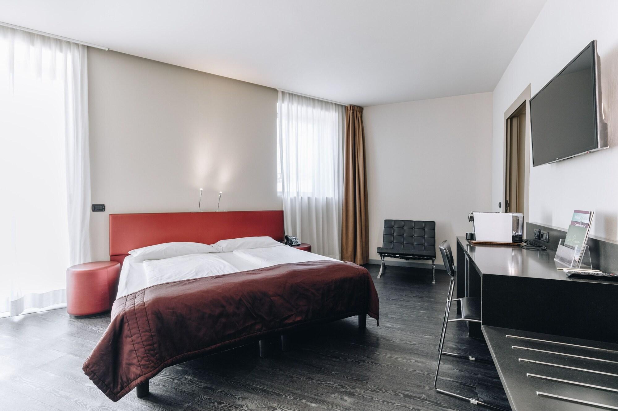 Hotel Continental Cremona Eksteriør bilde