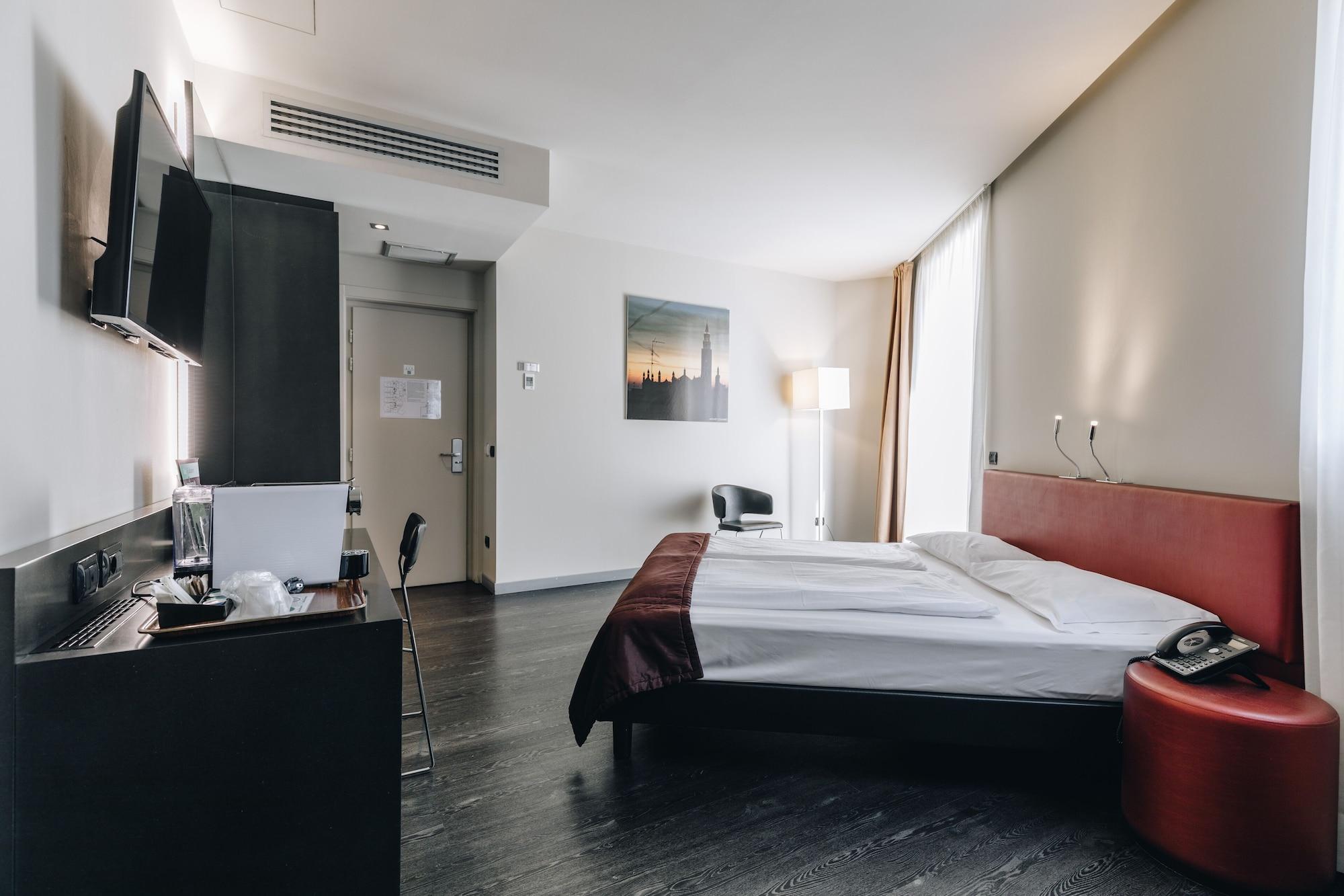 Hotel Continental Cremona Eksteriør bilde