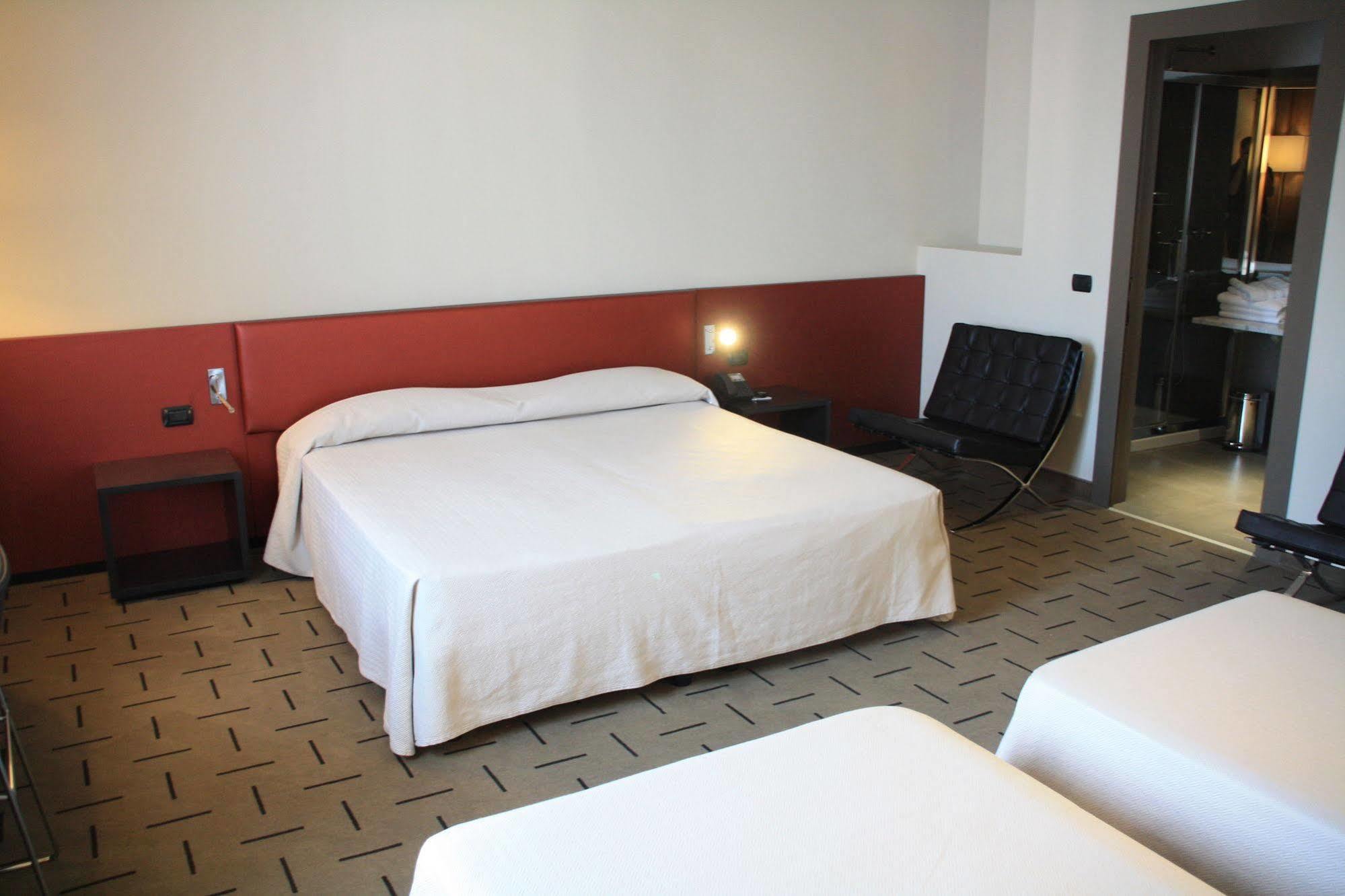 Hotel Continental Cremona Eksteriør bilde